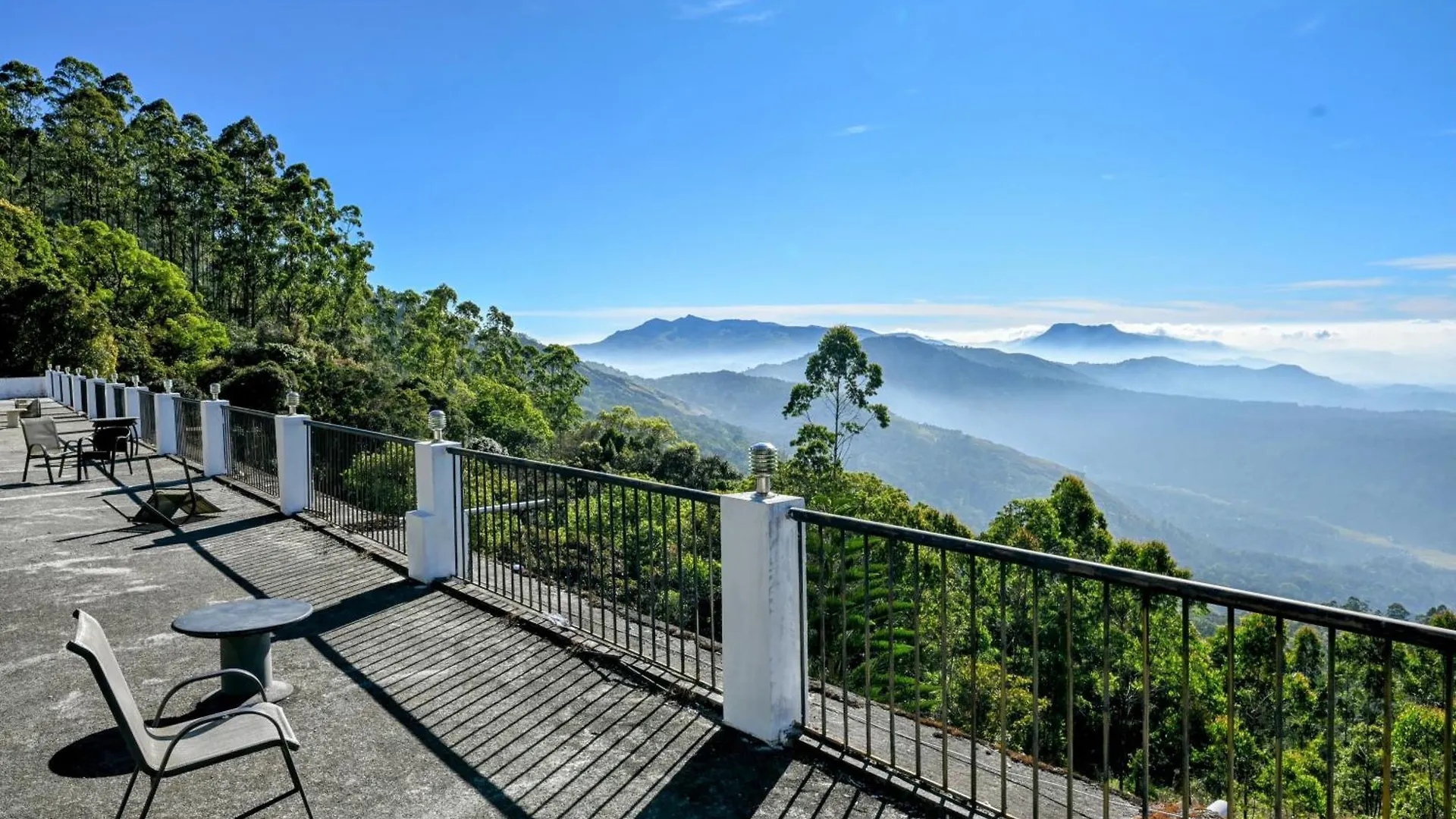 Veu Munnar Retreat - Valley View Rooms